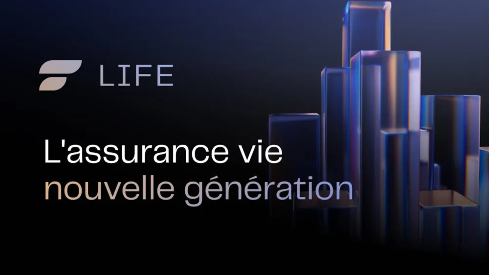 Logo de Finary Life et slogan "L'assurance vie nouvelle génération" sur fond sombre avec des formes géométriques abstraites.