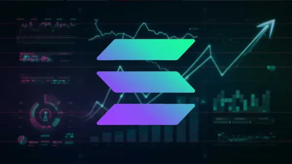 Graphique boursier de Solana avec une flèche pointant vers le haut, suggérant une potentielle reprise après un effondrement.